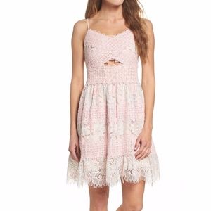 NWT FOXIEDOX TABITHA CROCHET LACE DRESS S